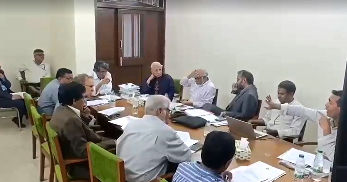 জুলাই সনদ বাস্তবায়নে বিশেষজ্ঞদের সঙ্গে কমিশনের সভা