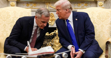 বিজ্ঞাপনে ক্ষুব্ধ ট্রাম্প, কানাডার ওপর আরও ১০ শতাংশ শুল্ক বৃদ্ধি