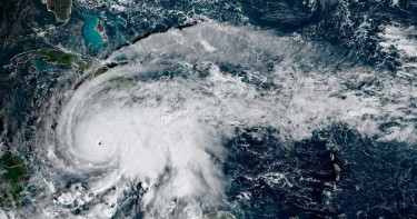 শক্তি বাড়িয়ে ধেয়ে আসছে বিশ্বের সবচেয়ে প্রলয়ংকরী ঘূর্ণিঝড়, তাণ্ডব চালাবে যেসব স্থানে