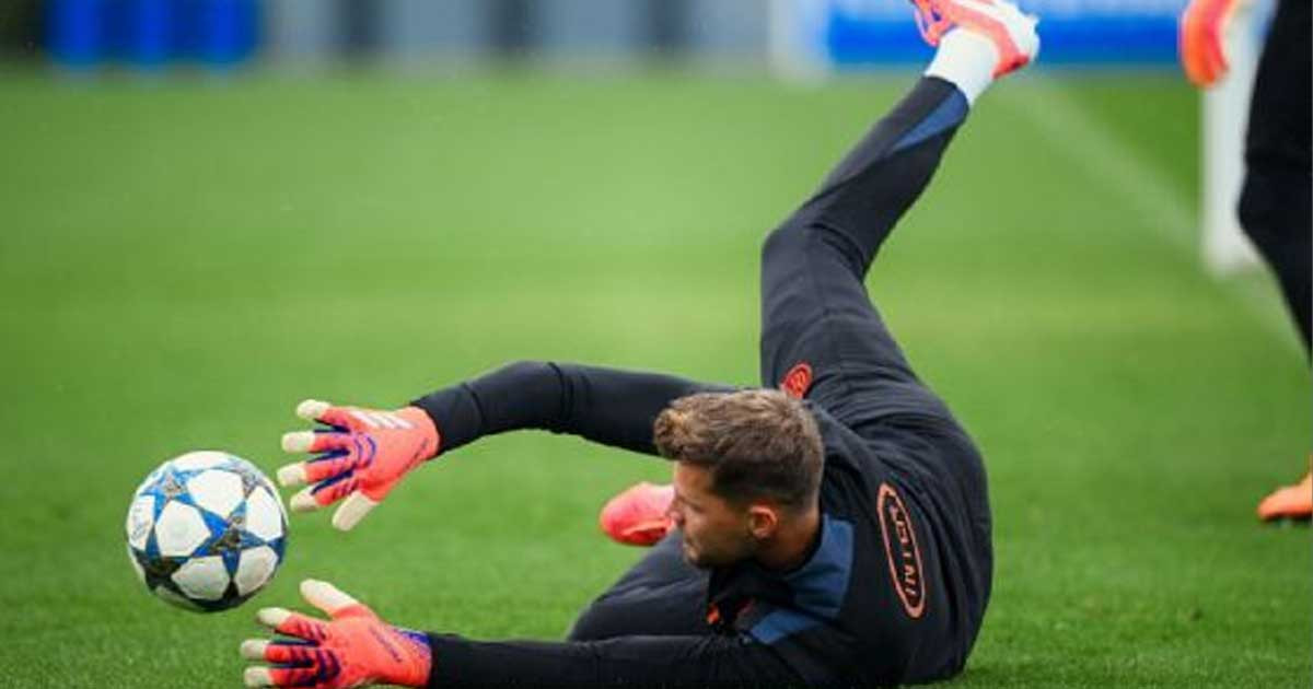 গোলরক্ষক মার্তিনেসের গাড়ির ধাক্কায় হুইলচেয়ার আরোহীর মৃত্যু