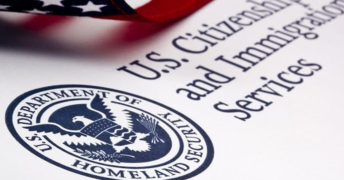 অভিবাসী কর্মীদের ওয়ার্ক পারমিট স্বয়ংক্রিয়ভাবে নবায়ন বন্ধ করলো যুক্তরাষ্ট্র, কারা বেশি ক্ষতিগ্রস্ত