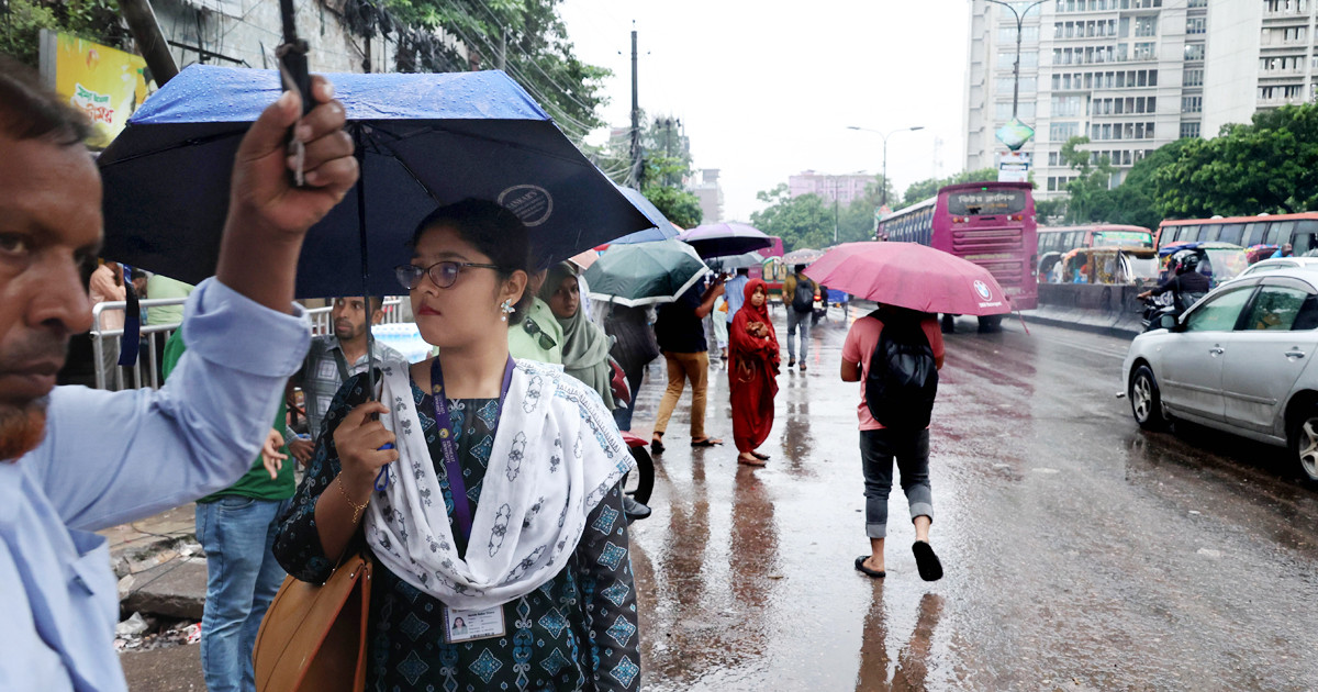 বৃষ্টি নিয়ে নতুন বার্তা আবহাওয়া অফিসের