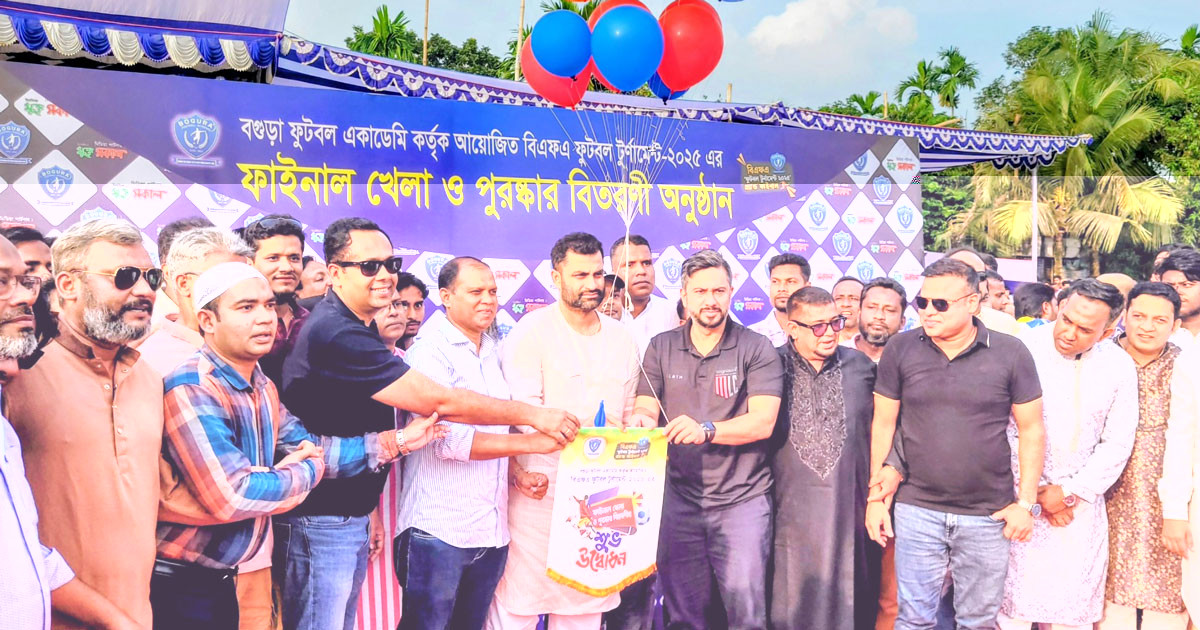 আমি পলিটিক্সে যুক্ত নই: তামিম ইকবাল