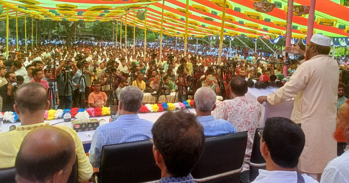 হিন্দুদের কেউ বাধা দিলে জনগণ প্রতিরোধ গড়ে তুলবে: মিয়া গোলাম পরওয়ার