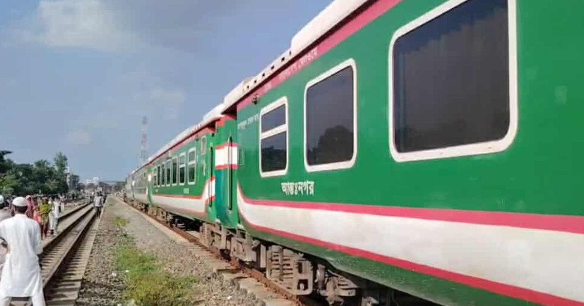 ঢাকা-ময়মনসিংহ লাইনে ট্রেন চলাচল স্বাভাবিক