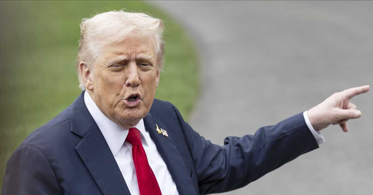 ডেমোক্র্যাটদের ‘পাগল’ বললেন ট্রাম্প