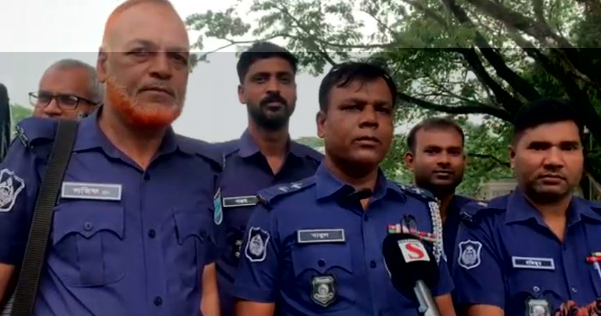 একই স্থানে ৩ সংগঠনের সমাবেশ, ১৪৪ ধারা জারি