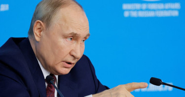 ভয়ংকর পারমাণবিক অস্ত্র আনলেন পুতিন, আতঙ্কে ইউরোপ