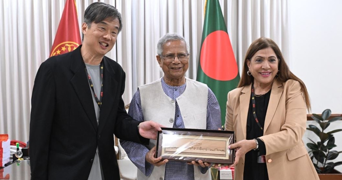 ক্যান্সার নিয়ে সর্বজনীন সচেতনতা বাড়ানোর আহ্বান প্রধান উপদেষ্টার