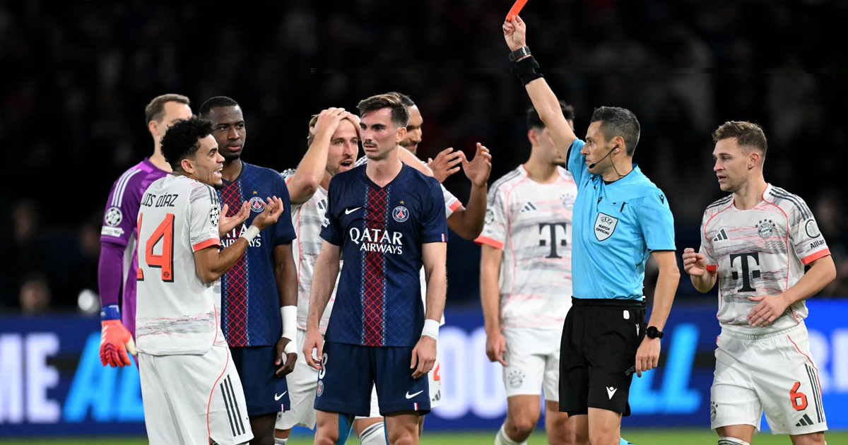 ১০ জনের বায়ার্নের কাছে পিএসজির হার