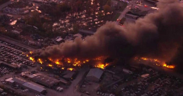 যুক্তরাষ্ট্রে কার্গো বিমান বিধ্বস্ত, চলছে উদ্ধার অভিযান