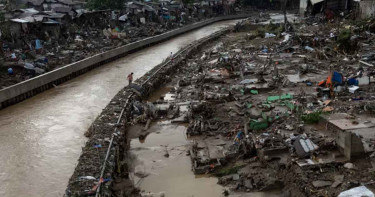 ঘূর্ণিঝড় ‘টিনো’র আঘাতে লণ্ডভণ্ড ফিলিপাইন, নিহত ৬৩