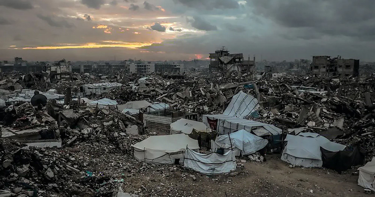 গাজায় গিয়ে যে ভয়াবহ ধ্বংসযজ্ঞ দেখল বিবিসির সাংবাদিকেরা