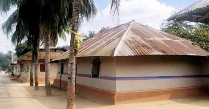 শেষকৃত্য সেরে বাড়ি ফিরে পরিবারের সদস্যরা অবাক