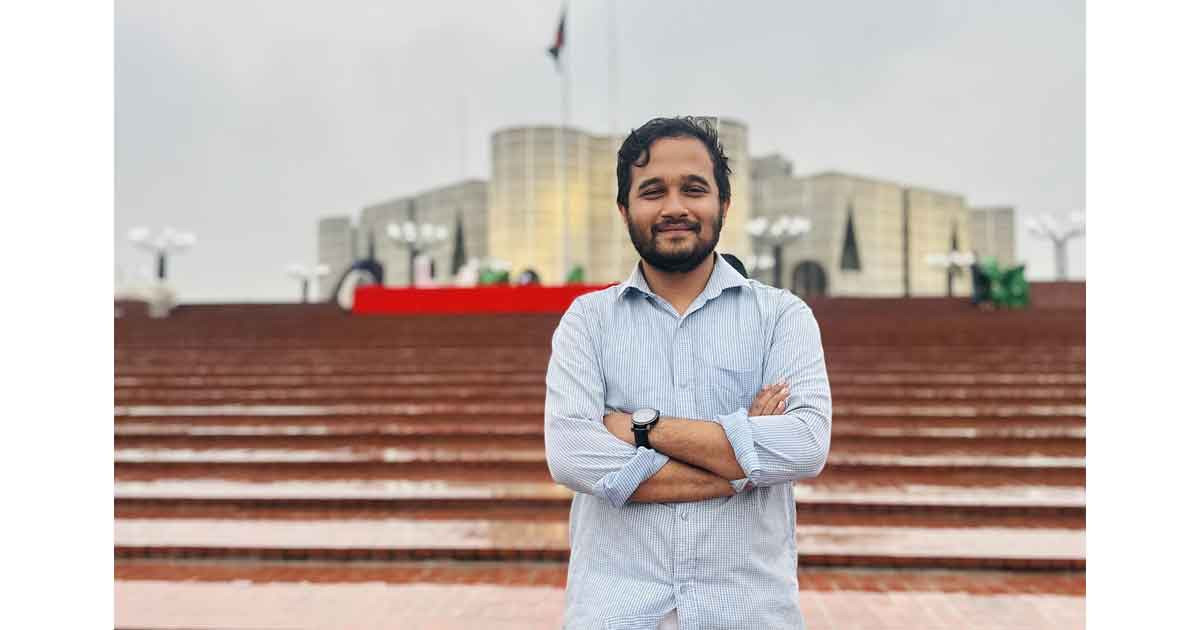 রাজনীতিতে আসার কারণ জানালেন স্নিগ্ধ