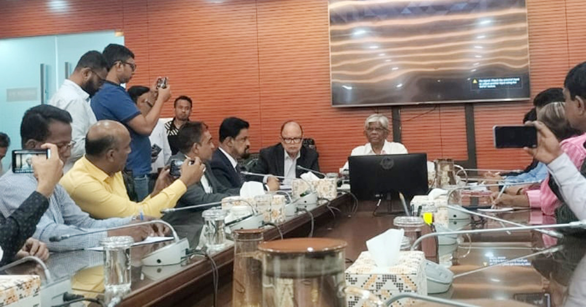 পে স্কেল নিয়ে সিদ্ধান্ত নেবে আগামী সরকার: অর্থ উপদেষ্টা