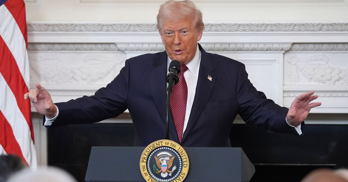 প্রত্যেক মার্কিনিকে ২ হাজার ডলার করে দেবেন ট্রাম্প!