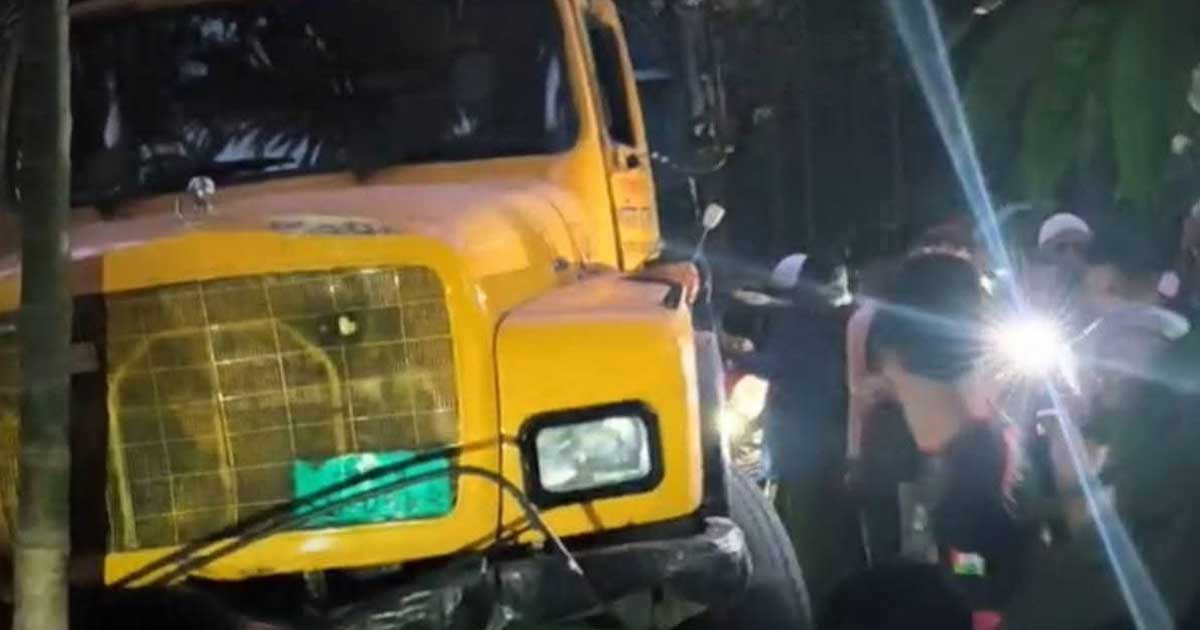 কুমিল্লায় অটোরিকশা-ট্রাক সংঘর্ষে ঝরল তিন প্রাণ