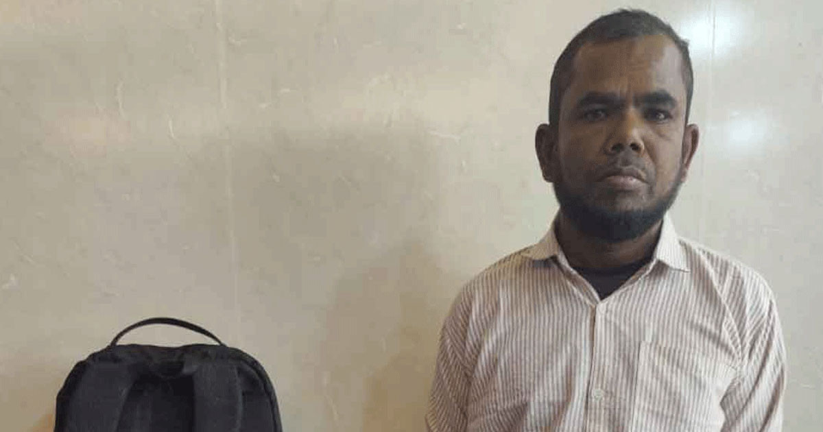 ভোলার আওয়ামী লীগ নেতা ঢাকায় ককটেলসহ আটক