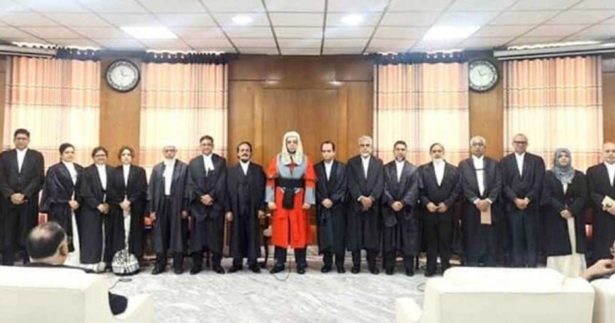 শপথ নিলেন হাইকোর্টের ২১ স্থায়ী বিচারপতি