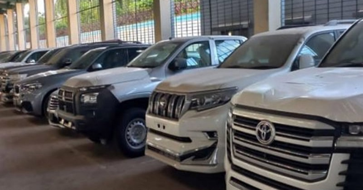 বিলুপ্ত সংসদের ৩১ গাড়ি জনপ্রশাসন মন্ত্রণালয়ে হস্তান্তর