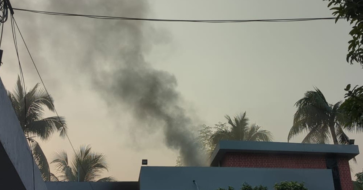 মেহেরপুর পুলিশ সুপারের বাসভবনে আগুন