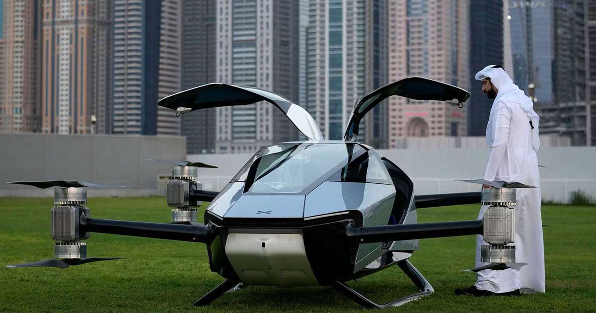 যাত্রী নিয়ে দুবাইয়ের আকাশে উড়বে ট্যাক্সি