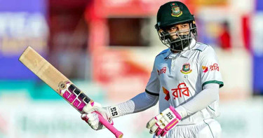 মুশফিক আউট, ৯৯তম টেস্টে ফিরলেন কত রান করে?