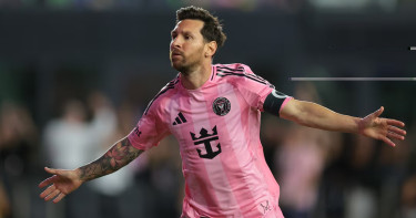 নতুন ক্যাম্প ন্যুতে থাকবে মেসির ভাস্কর্য: বার্সা প্রেসিডেন্ট