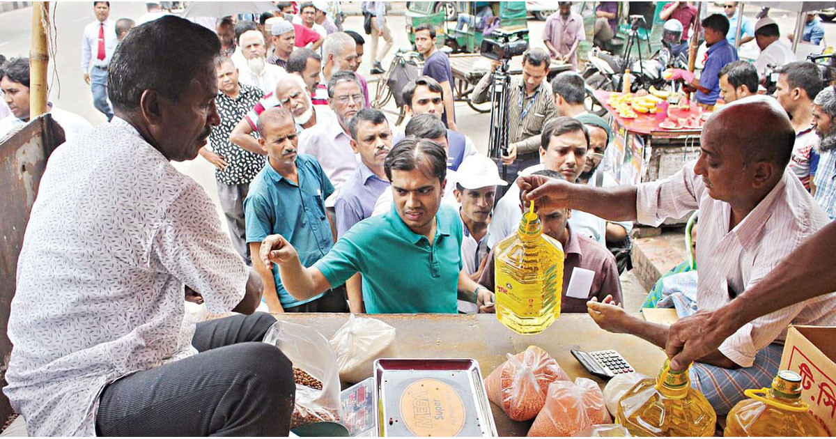 ফ্যামিলি কার্ডের বাইরেও সাধারণ জনগণ টিসিবির পণ্য পাবে যেসব এলাকায়