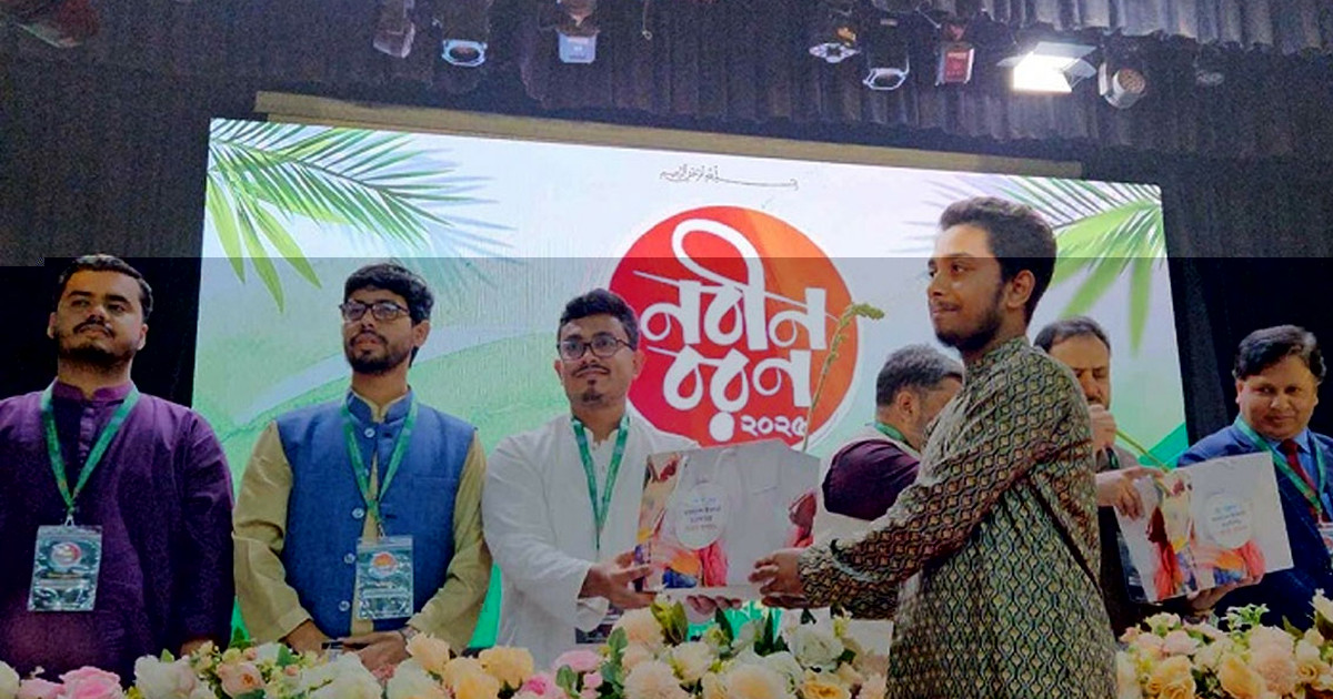 একই মঞ্চে ডাকসু, চাকসু ও রাকসুর ভিপি