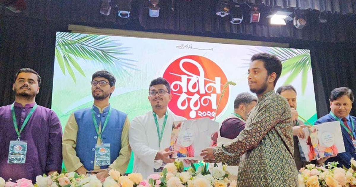 একই মঞ্চে ডাকসু, চাকসু ও রাকসুর ভিপি