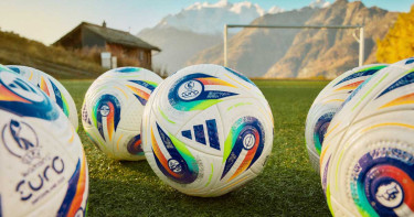 রাতে চোখ রাখতেই হবে টিভির পর্দায়