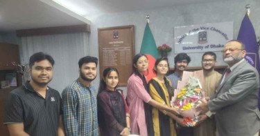 ঢাবি উপাচার্যের সঙ্গে বিশ্ববিদ্যালয়টির বসুন্ধরা শুভসংঘের নতুন কমিটির সাক্ষাৎ