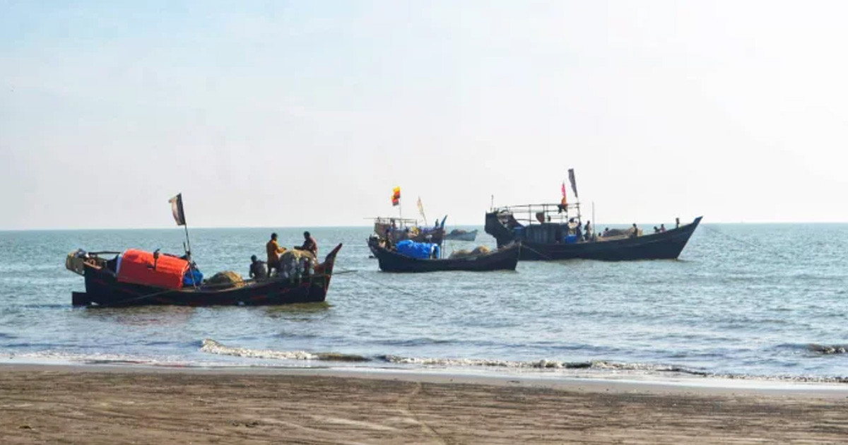 ২৯ বাংলাদেশি জেলেকে আটক ভারতের