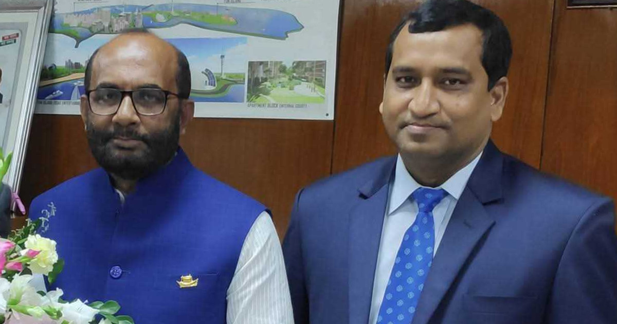 সাবেক মন্ত্রী শ ম রেজাউল করিমের ভাই গ্রেপ্তার