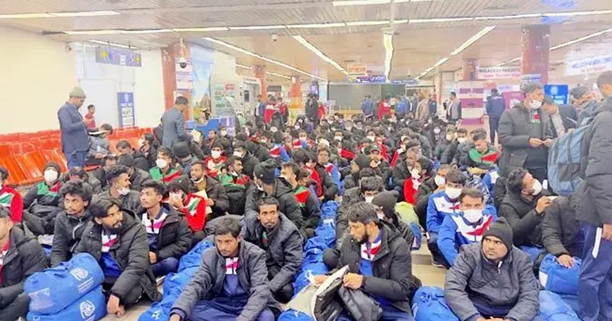 লি‌বিয়া থে‌কে দে‌শে ফি‌রলেন ১৭০ বাংলা‌দে‌শি