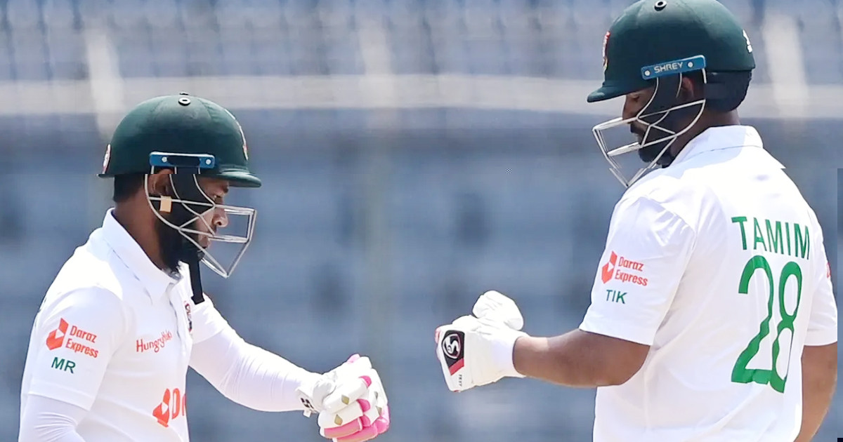 মুশফিককে নিয়ে তামিমের আবেগঘন স্ট্যাটাস