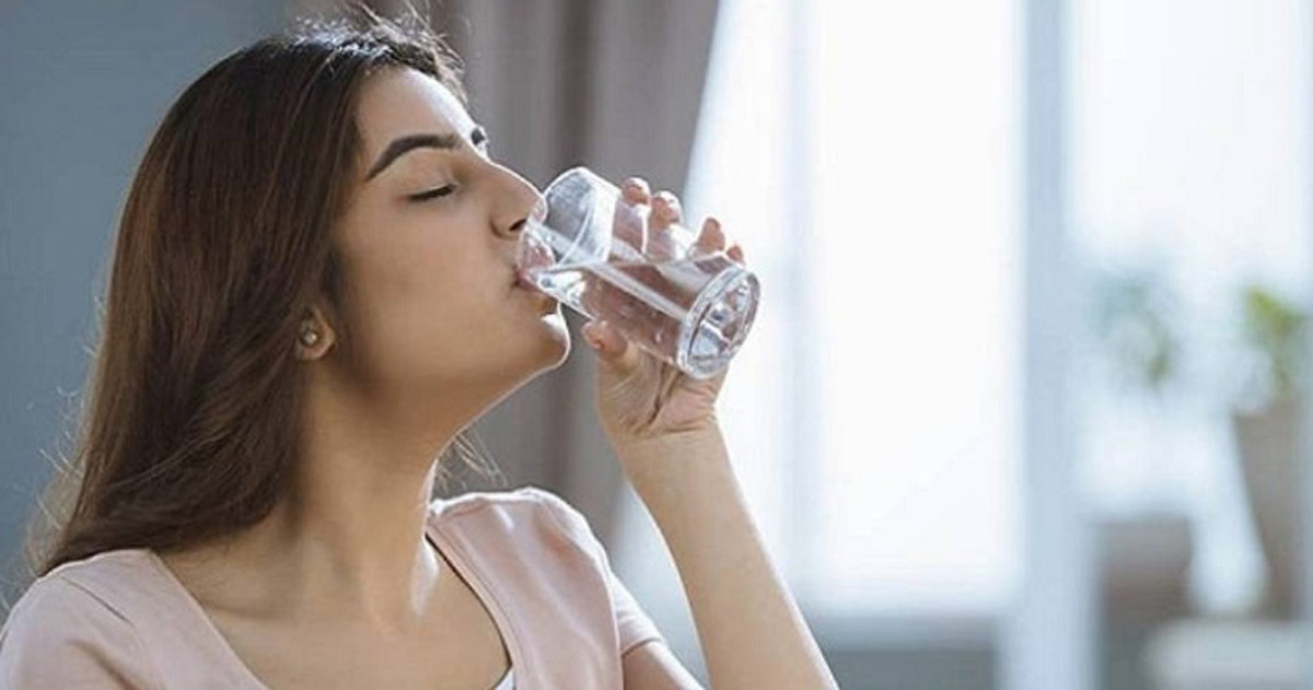 সকালে গরম পানি পানের ৭ ‘গোপন দাওয়াই’