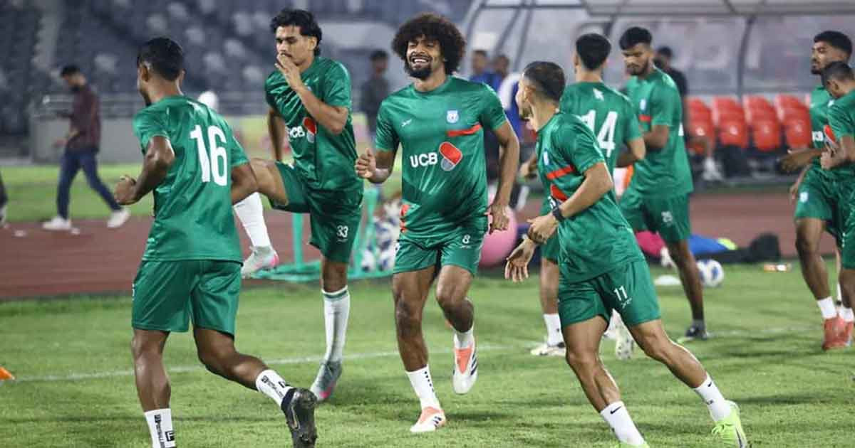 জামালকে বেঞ্চে বসিয়ে মাঠে নামলো হামজা-সমিত-জায়ানরা, শুরুতেই গোল