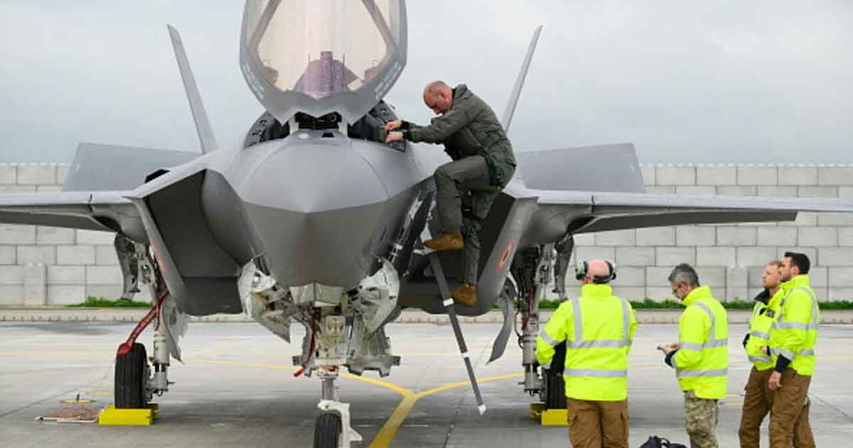 যুক্তরাষ্ট্র থেকে শক্তিশালী এফ-৩৫ যুদ্ধবিমান কিনছে সৌদি আরব