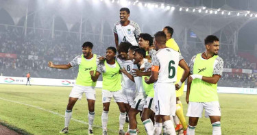 একাদশে হামজা-সমিত-জায়ান, বেঞ্চে জামাল