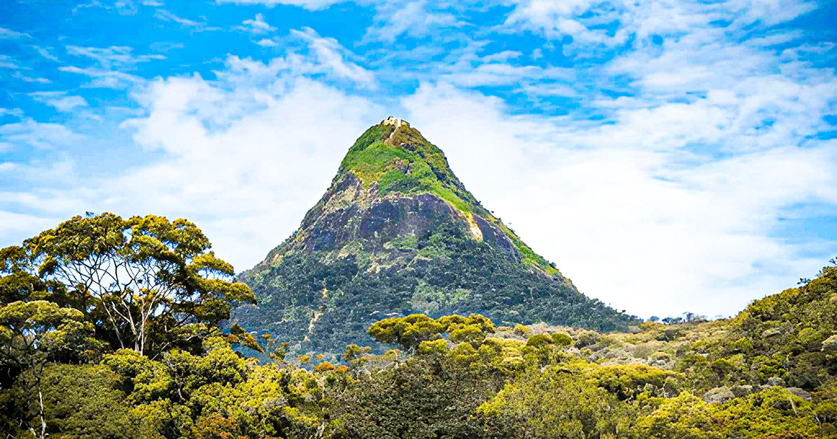 যেভাবে শয়তান আদম (আ.)-কে প্ররোচনা দিয়েছিল