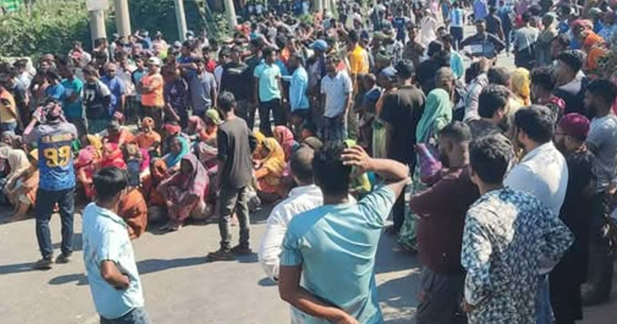 ইটভাটা সচল রাখার দাবিতে ঢাকা-আরিচা মহাসড়ক অবরোধ