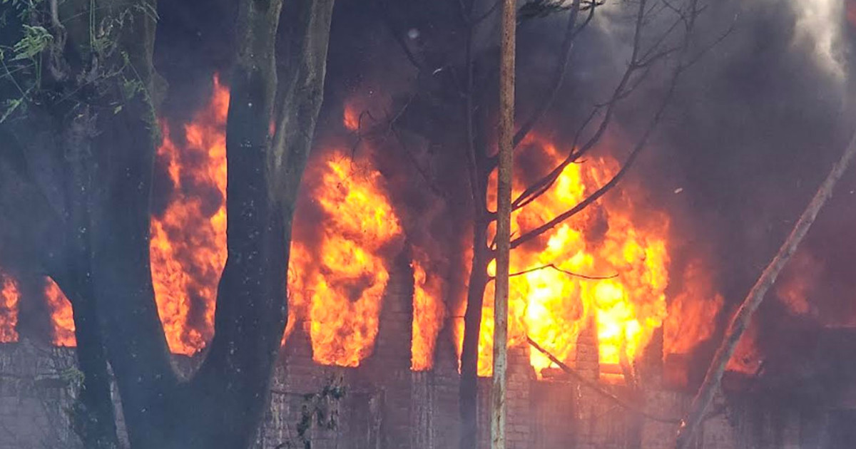 গাজীপুরে কেমিক্যাল কারখানায় ভয়াবহ আগুন