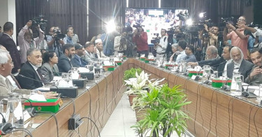 বিএনপিসহ ৬ রাজনৈতিক দলের সঙ্গে ইসির বৈঠক চলছে