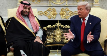 সাংবাদিককে ‌‘শাসালেন’ ট্রাম্প