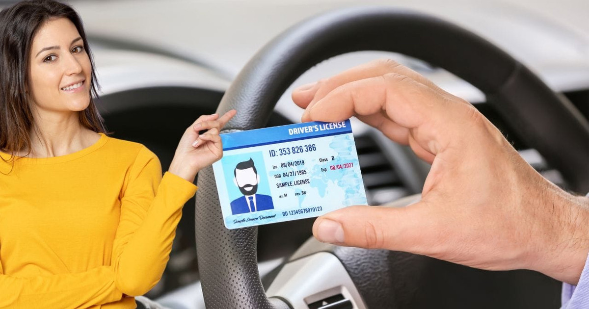 সময় থাকতেই ড্রাইভিং লাইসেন্সের মেয়াদ নবায়ন করবেন যেভাবে
