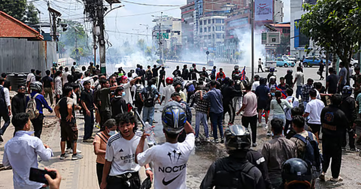 ফের উত্তপ্ত নেপাল