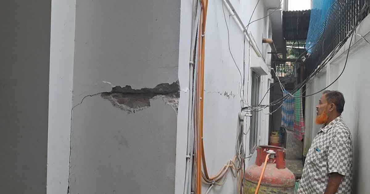 নারায়ণগঞ্জে ভূমিকম্পে একাধিক ভবনে ফাটল